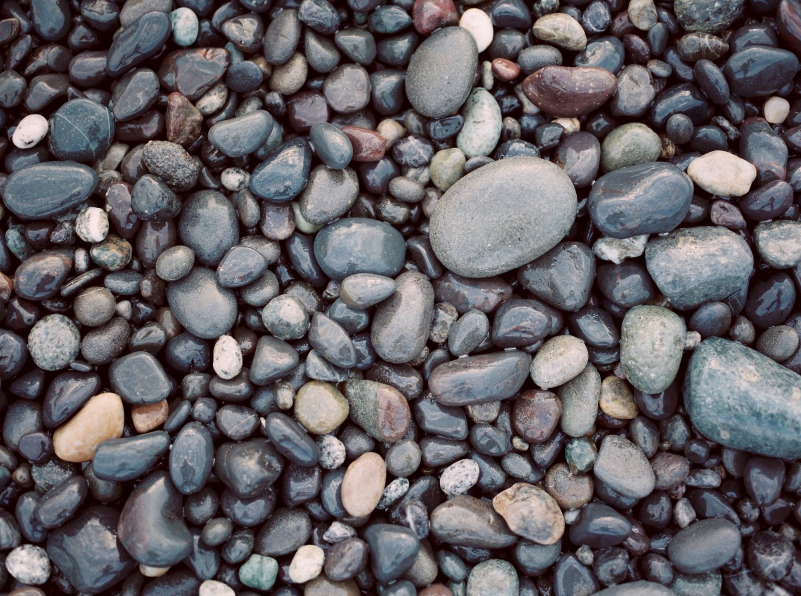 What Are The Benefits Of Having A Hot Stone Massage in Vermont?